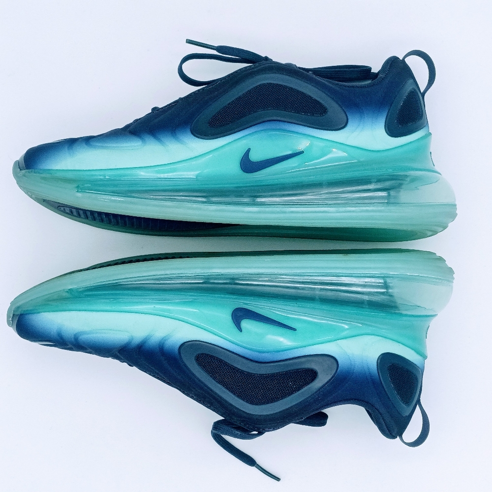 Mens Nike air max 720 Grand Purple Size 7.5